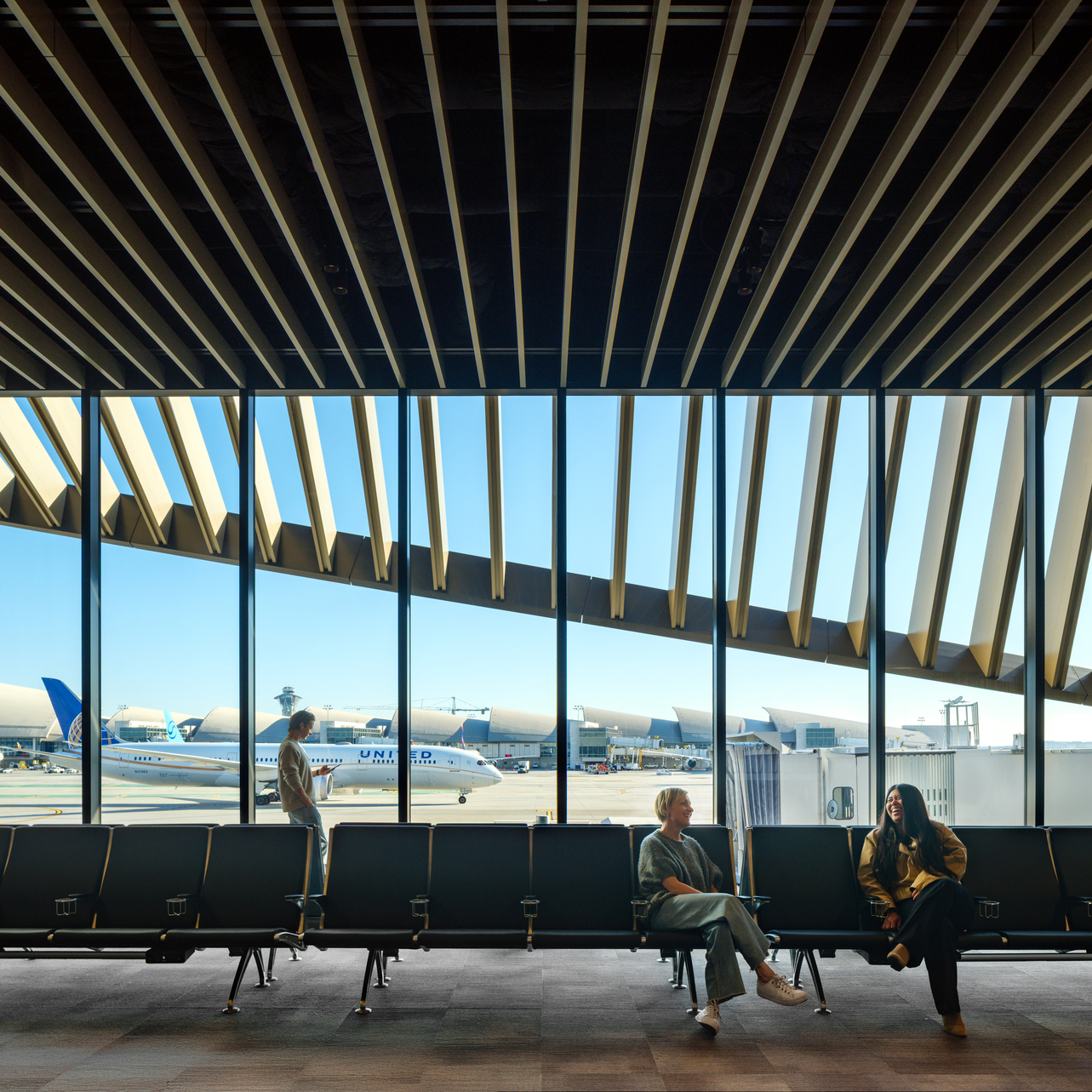  LAX South Concourse Brise Soleil 16