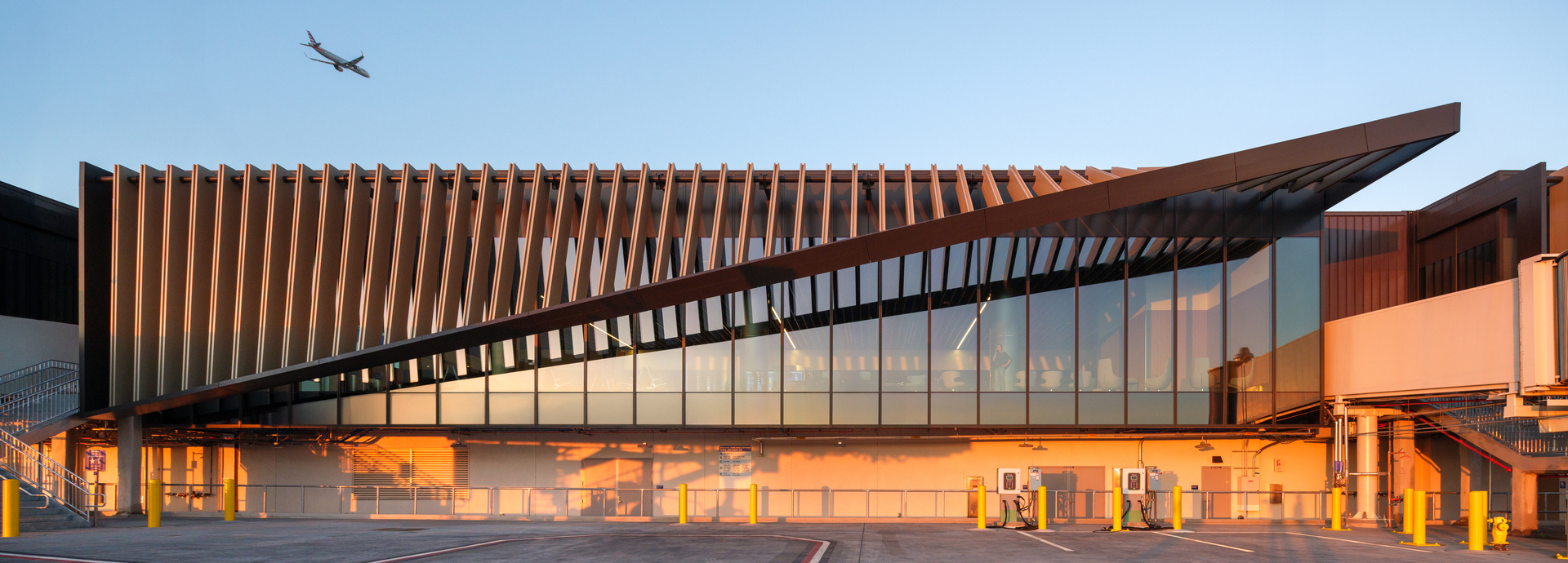  LAX South Concourse Brise Soleil 7