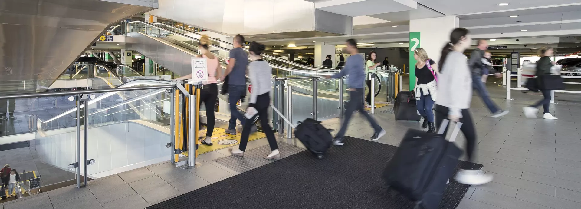 Sydney International Airport 1
