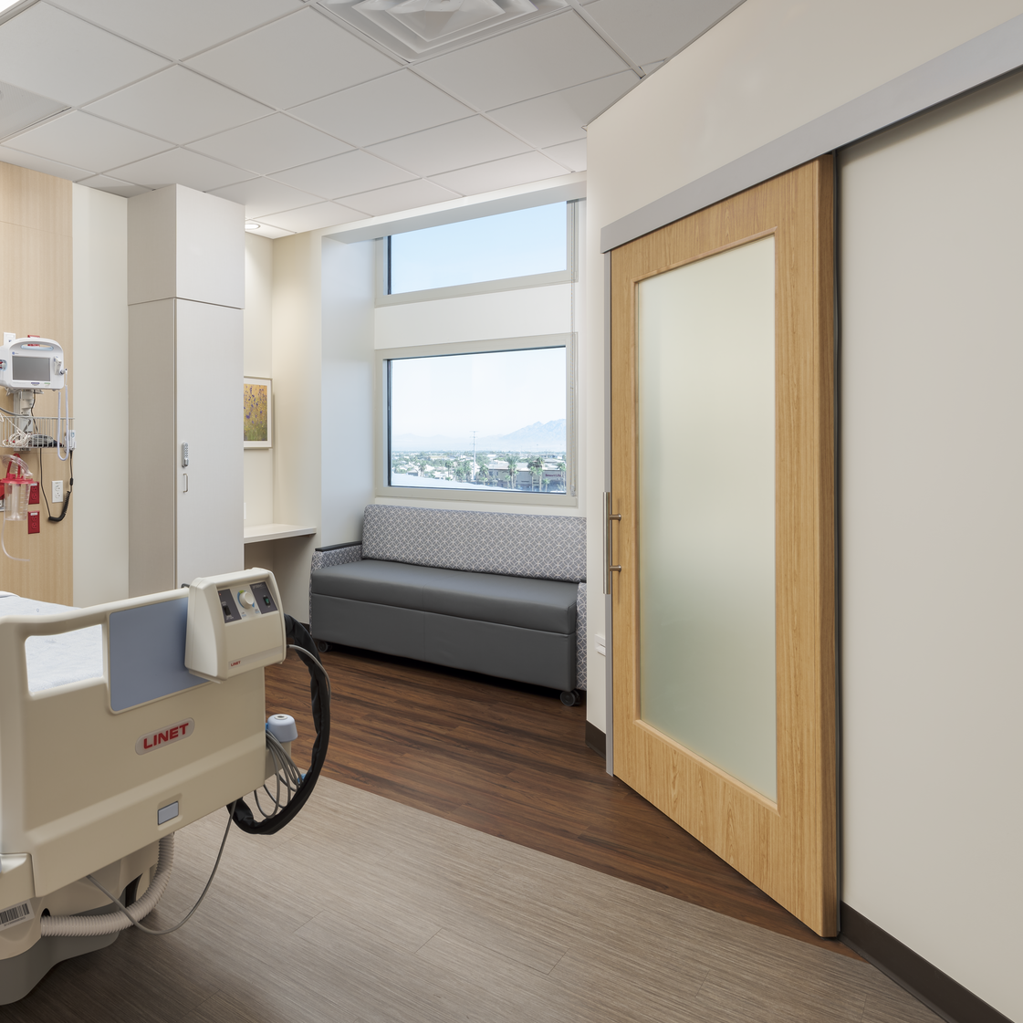 Dignity St Rose Hosp 5th Floor 5